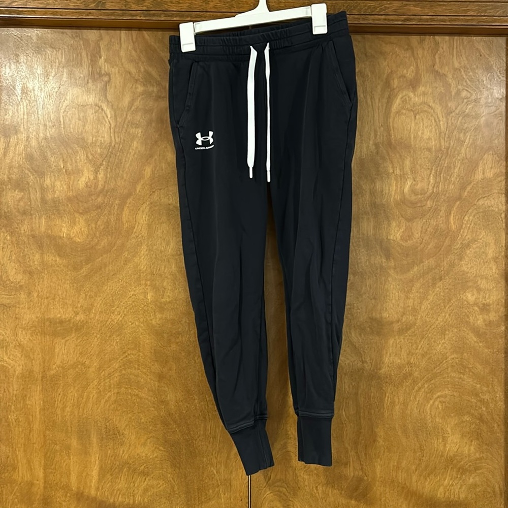 Black Under Armor Sweats
